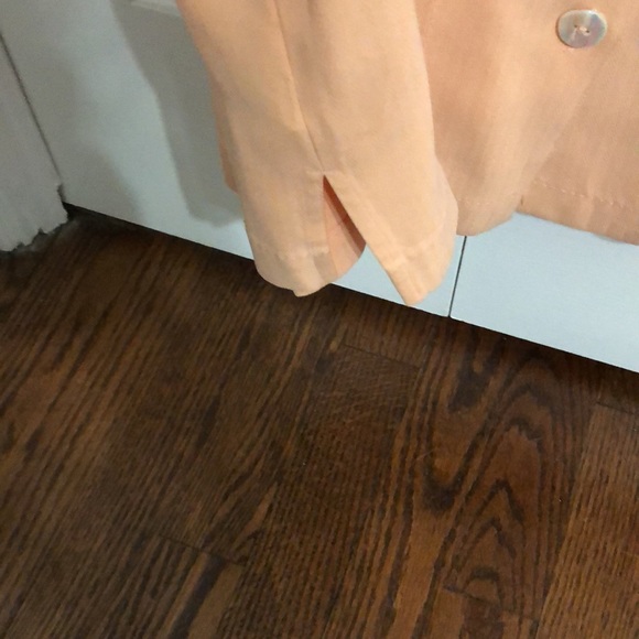 Tommy Bahama 100% Silk Short Sleeve Blouse - Picture 8 of 10